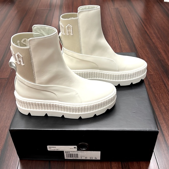 NIB - PUMA x FENTY Chelsea Sneaker Boots in Vanilla Ice - Picture 8 of 14
